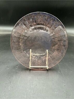 Jeannette Pink Pressed depression glass poinsettia plate